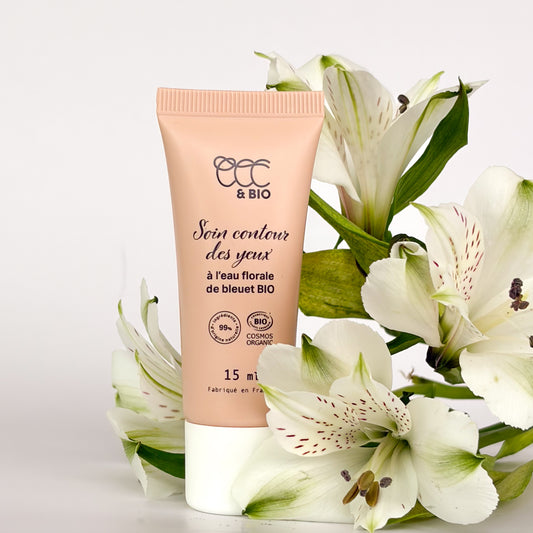 Contour des yeux à l'eau florale de bleuet BIO